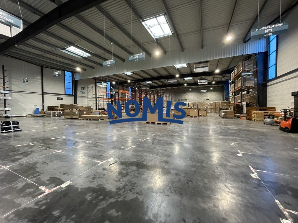 Bâtiment d&rsquo;activités neuf de 2660 m² – Entrepôts et bureaux à SAUTRON (44880)