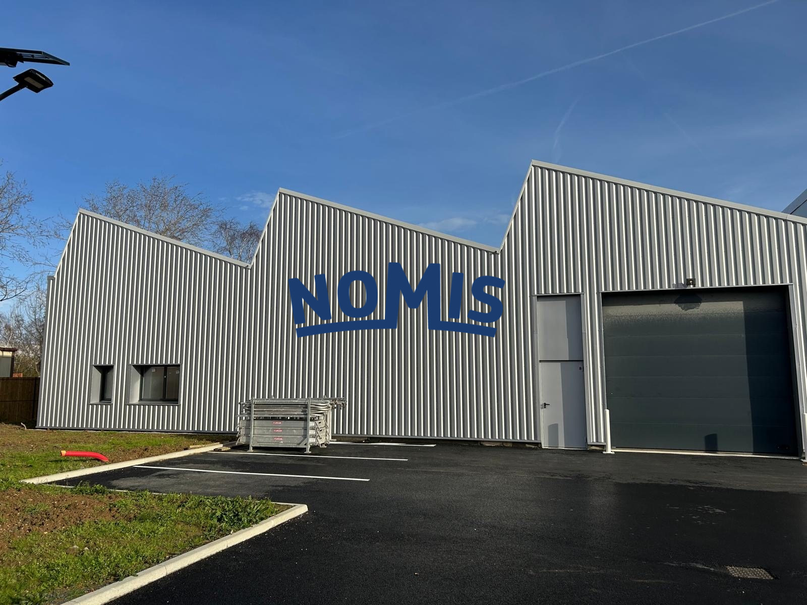 A l&rsquo;Est de Nantes, local d&rsquo;activité 328 m² – face au centre de gros.